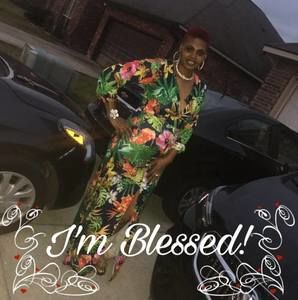 Meet your Posher, Rene